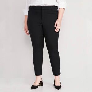 NEW Old Navy Pants Women’s 26 High Rise Pixie Skinny Black Stretchy Trousers NWT